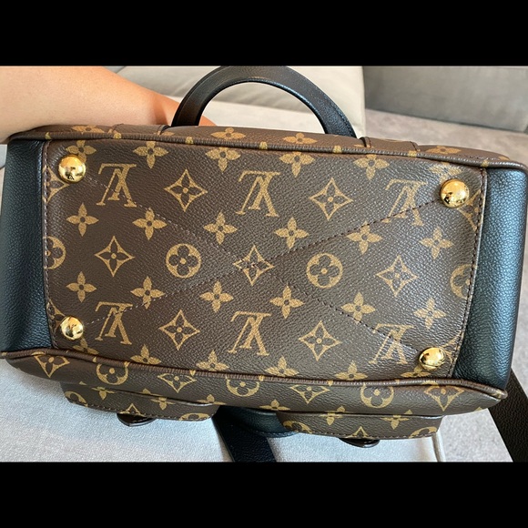 Louis Vuitton New Manhattan NM Noir Bag - Picture 10 of 15